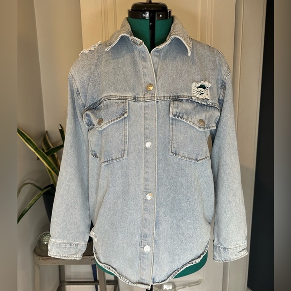 STOOSH VINTAGE DENIM Distressed Jean Shirt Jacket Shacket Womens Size S Buttons - Picture 1 of 13